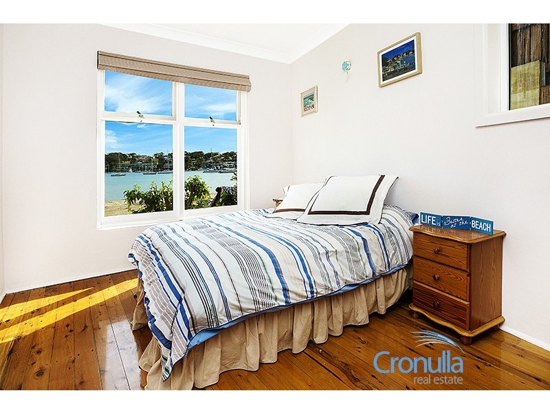 33 Taloombi Street, Cronulla NSW 2230