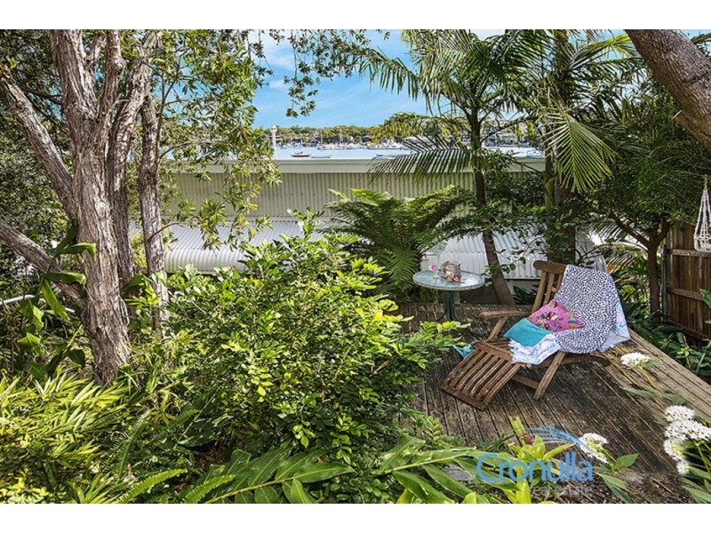 33 Taloombi Street, Cronulla NSW 2230