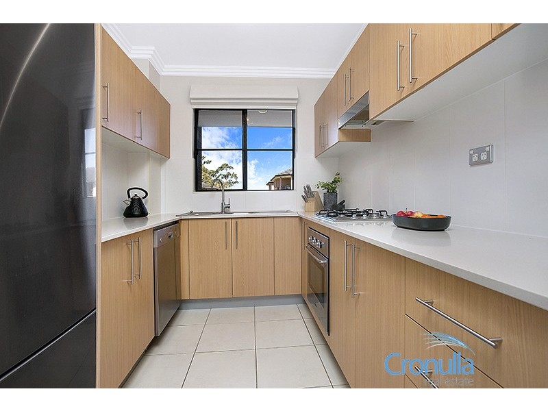 28/18-22 Gray Street, Sutherland NSW 2232