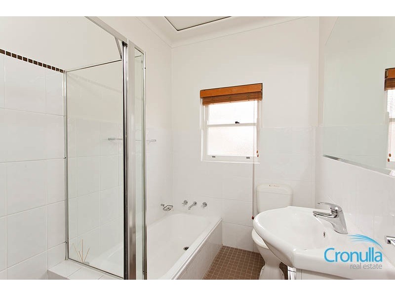 5 Caronia Avenue, Cronulla NSW 2230