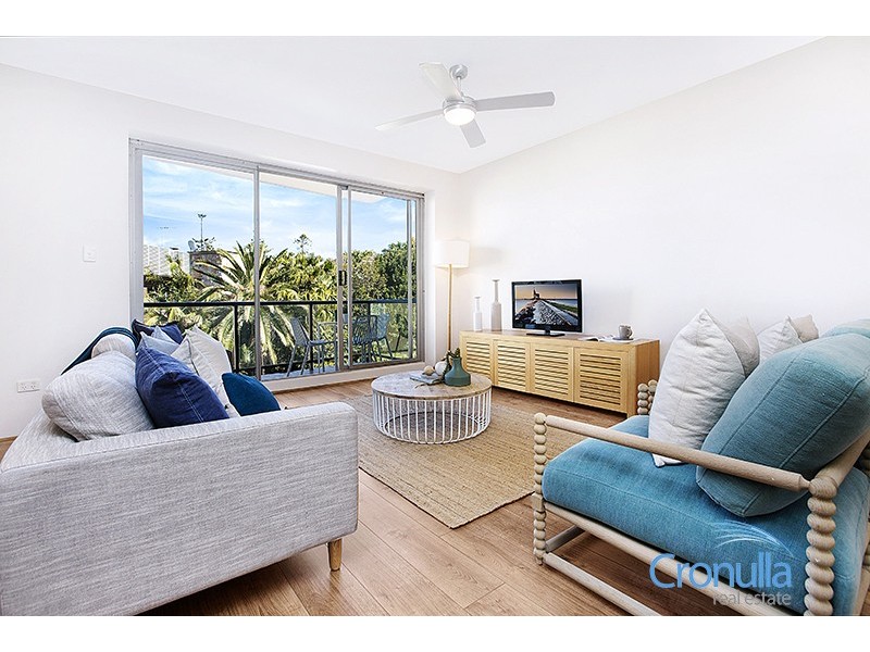 22/8-10 Deeban Walk, Cronulla NSW 2230