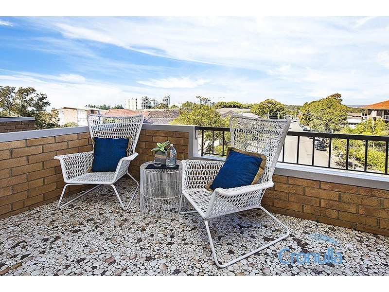 9/27-31 Burke Rd, Cronulla NSW 2230