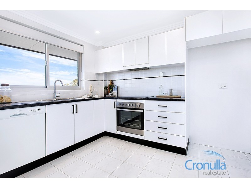 9/27-31 Burke Rd, Cronulla NSW 2230