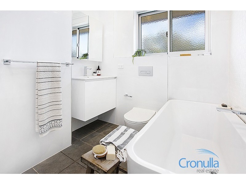 9/27-31 Burke Rd, Cronulla NSW 2230
