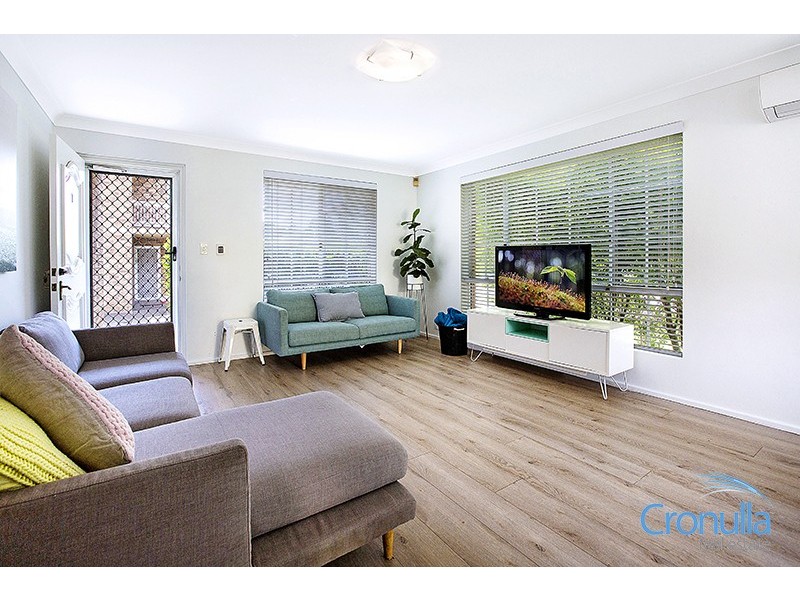1/47-49 Gannons Road, Caringbah NSW 2229