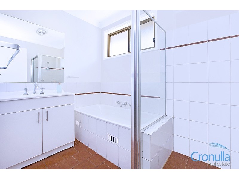 15a Sutherland Road, Jannali NSW 2226