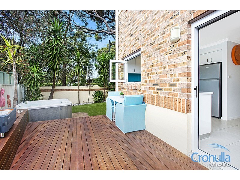 1/191-193 Willarong Road, Caringbah NSW 2229