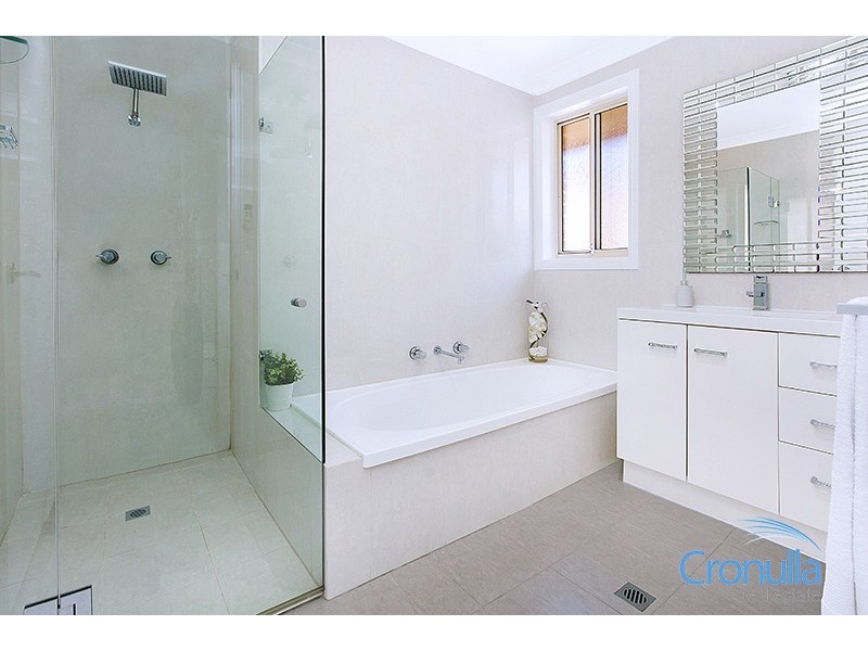 23/26-28 Wallumatta Rd, Caringbah NSW 2229