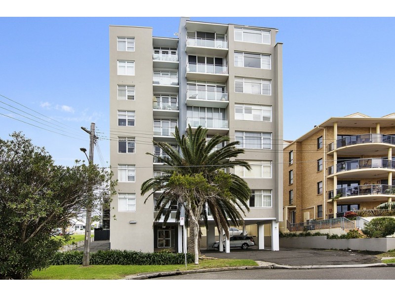 21 Coast Avenue, Cronulla NSW 2230