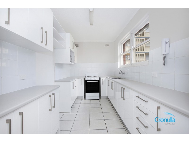 13/2 Deeban Walk, Cronulla NSW 2230