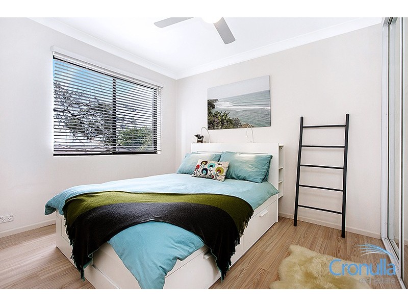 2/2-4 Lewis St, Cronulla NSW 2230