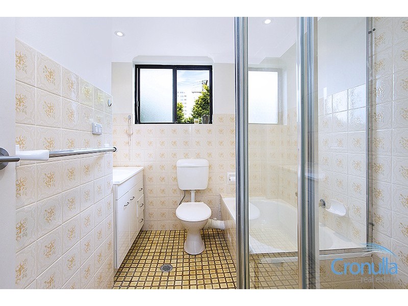 2/2-4 Lewis St, Cronulla NSW 2230