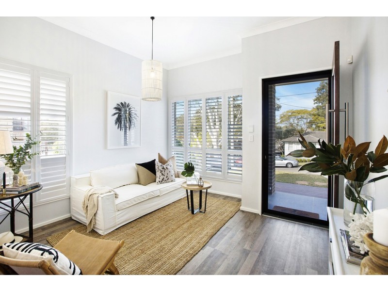 3 Loretta Avenue, Como NSW 2226