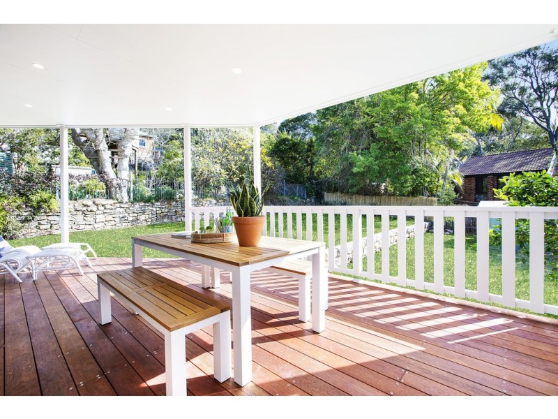 3 Loretta Avenue, Como NSW 2226