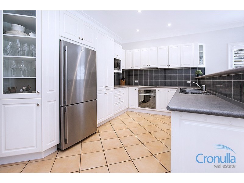 30 Wilshire Avenue, Cronulla NSW 2230