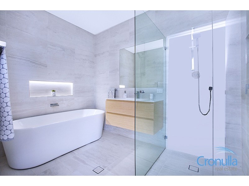 68A Cawarra Rd, Caringbah NSW 2229