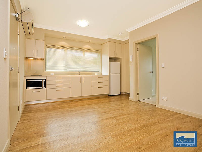 8 Nicholson pde, Cronulla NSW 2230