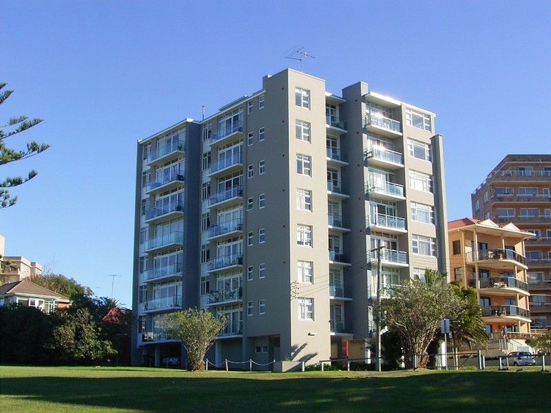 21 Coast Avenue, Cronulla NSW 2230