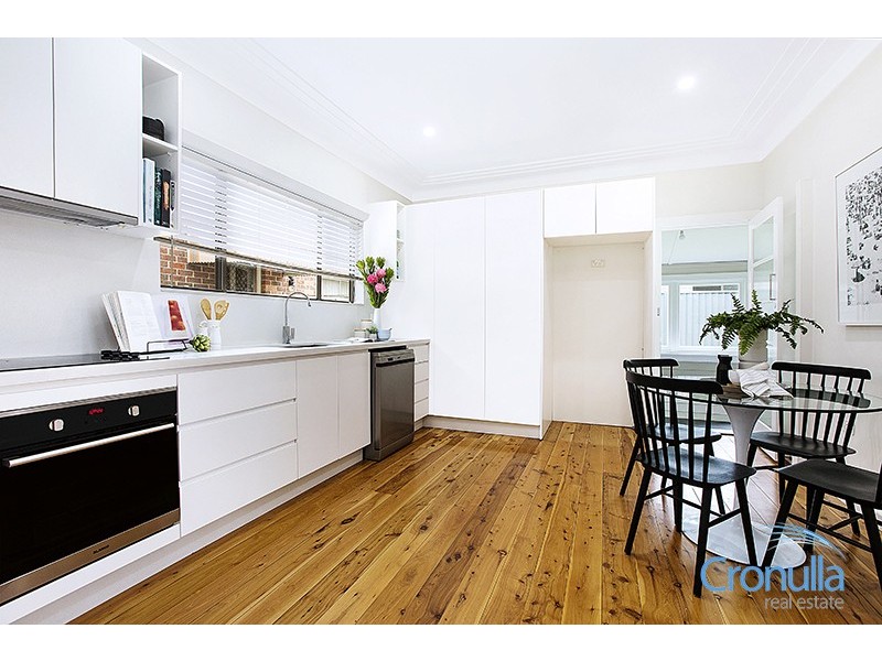 5 Chamberlain Avenue, Caringbah NSW 2229