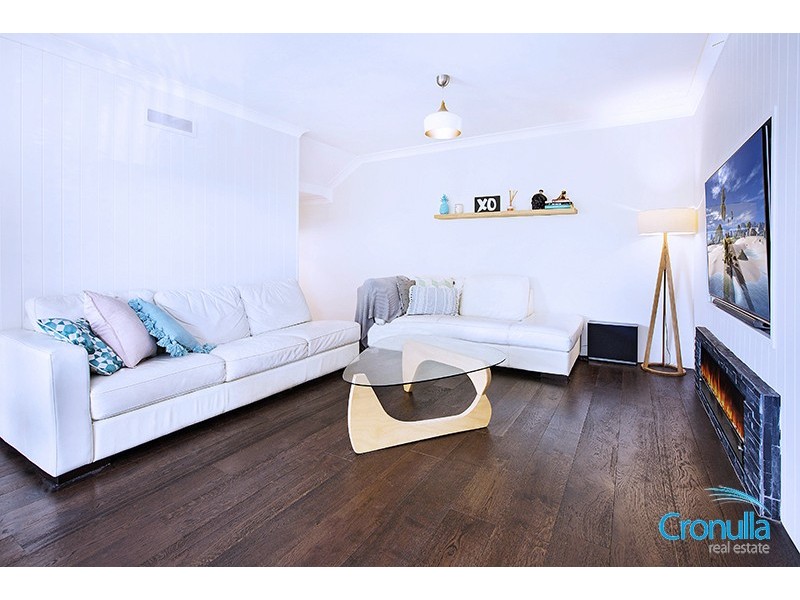 2/200 Willarong Rd, Caringbah NSW 2229