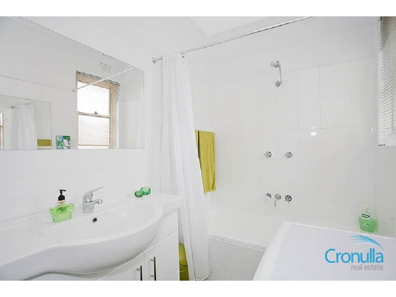 54 Woolooware Road, Cronulla NSW 2230