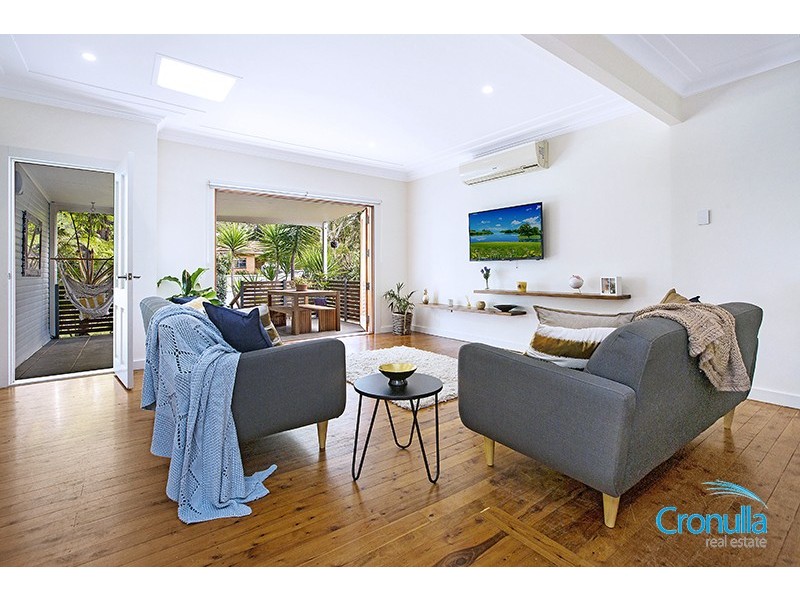 12 Kitchener Street, Caringbah NSW 2229