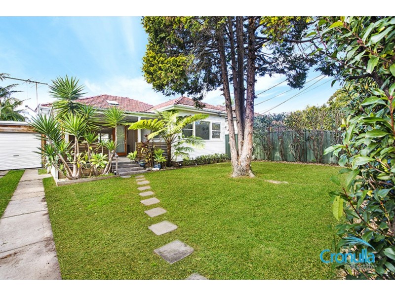 12 Kitchener Street, Caringbah NSW 2229