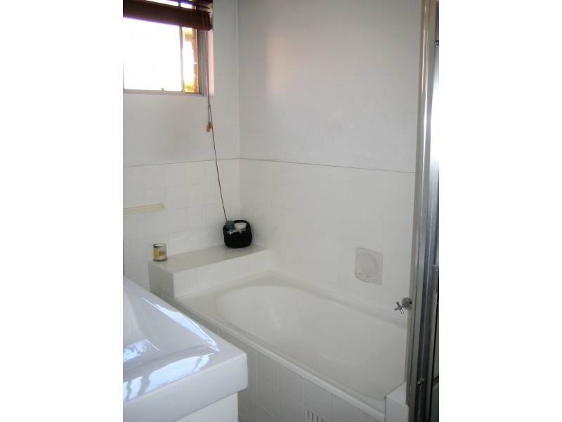 9 Clyde Ave, Cronulla NSW 2230