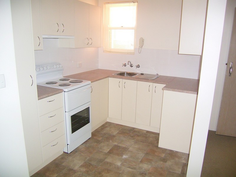 2 Deeban Walk, Cronulla NSW 2230