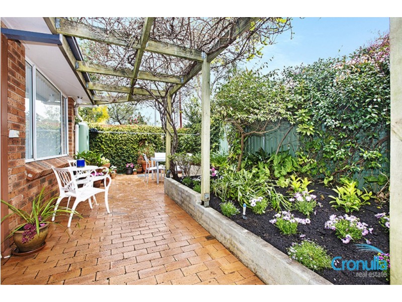 1/33 Caronia Avenue, Woolooware NSW 2230