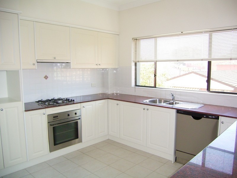 6 St Andrews Place, Cronulla NSW 2230