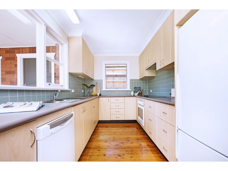 7 Waterview Avenue, Caringbah South NSW 2229