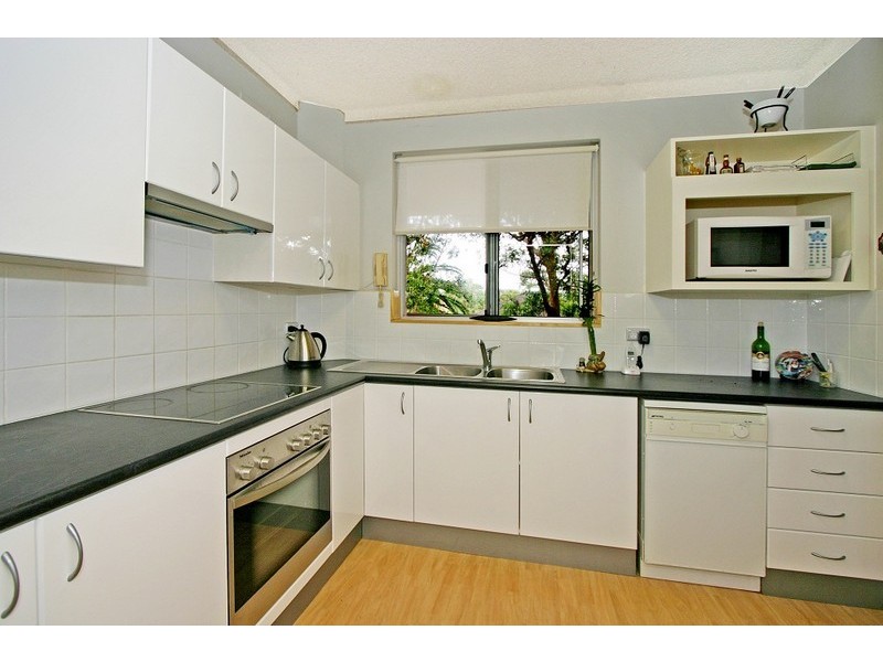 9 Clyde Ave, Cronulla NSW 2230
