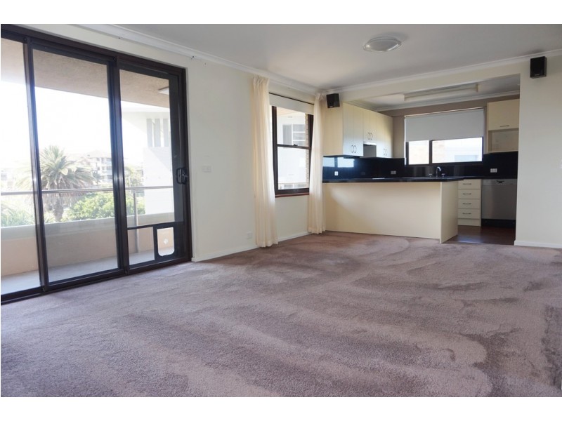 22 Coast Avenue, Cronulla NSW 2230