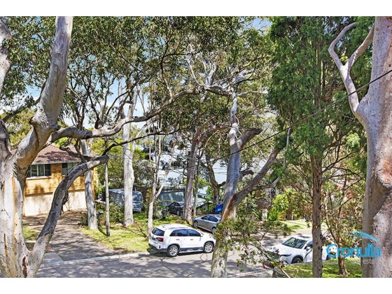 7 Waterview Avenue, Caringbah South NSW 2229