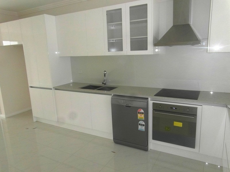 11B Alexander Ave, Taren Point NSW 2229
