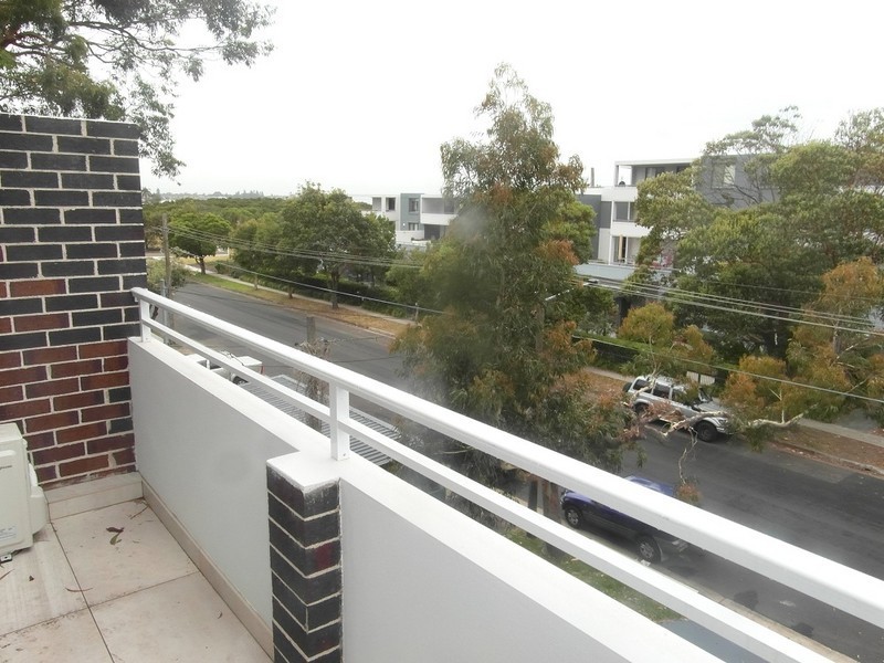 11B Alexander Ave, Taren Point NSW 2229