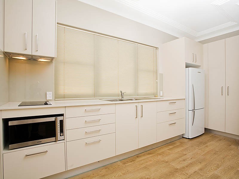 10 Nicholson Pde, Cronulla NSW 2230