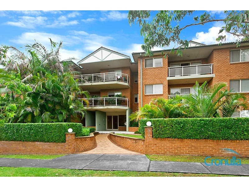 4-6 Vista Street, Caringbah NSW 2229