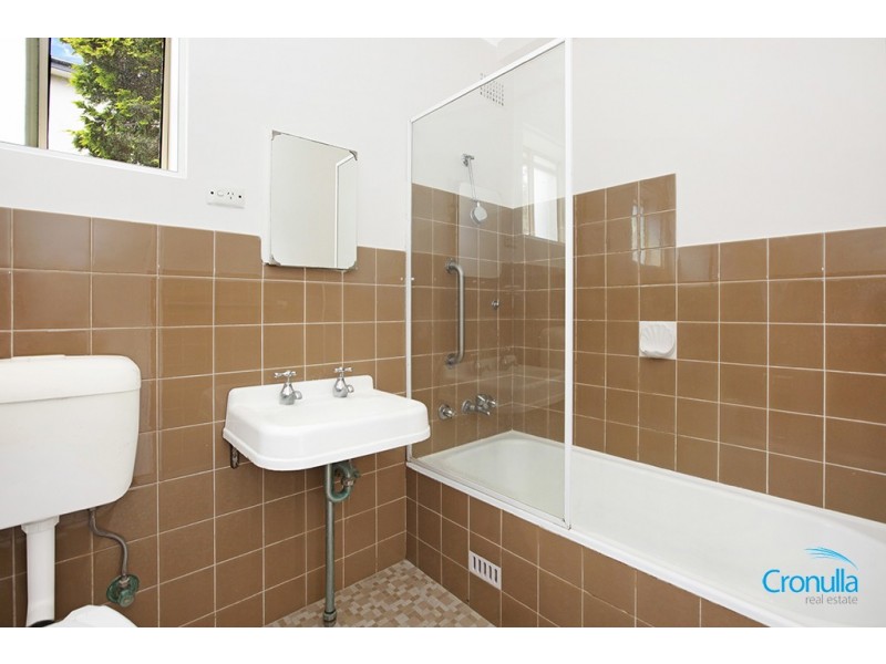2/5 Ingalara Avenue, Cronulla NSW 2230
