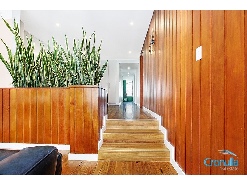21 Edinburgh Cres, Woolooware NSW 2230