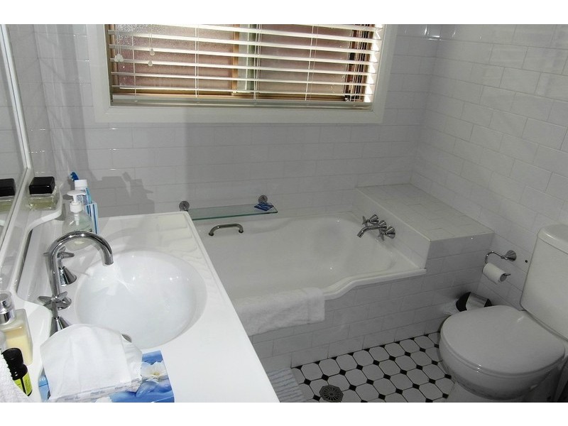 39 Arcadia Ave, Gymea Bay NSW 2227