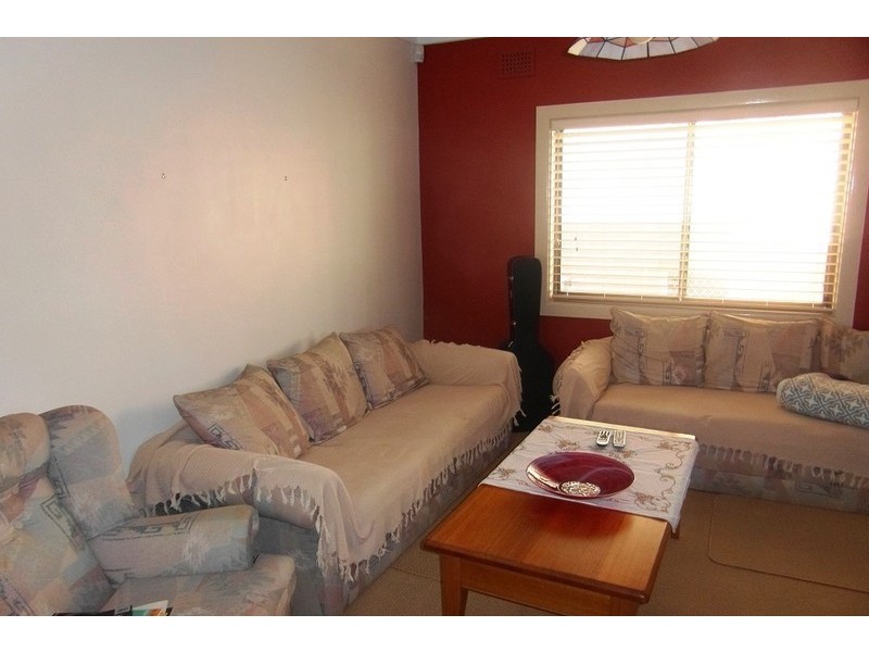 39 Arcadia Ave, Gymea Bay NSW 2227