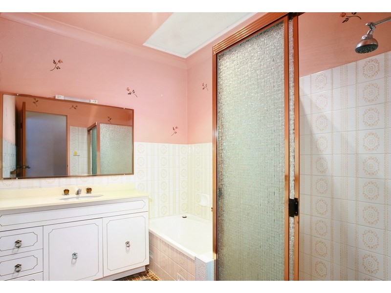 216 Willarong Rd, Caringbah NSW 2229