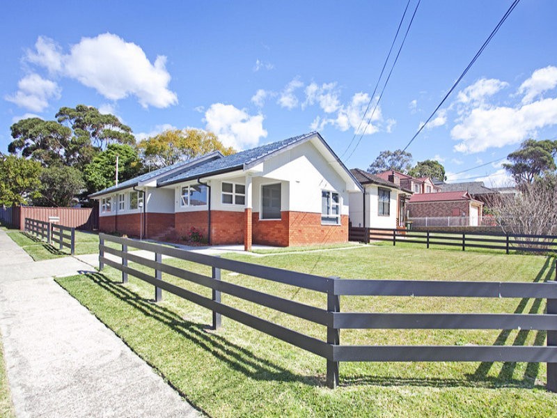 90 Holt Road, Sylvania NSW 2224