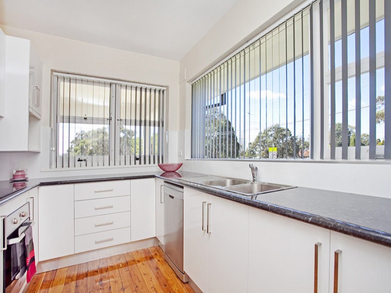 90 Holt Road, Sylvania NSW 2224