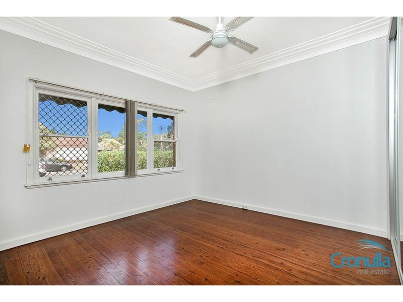 321 Taren Point Road, Caringbah NSW 2229