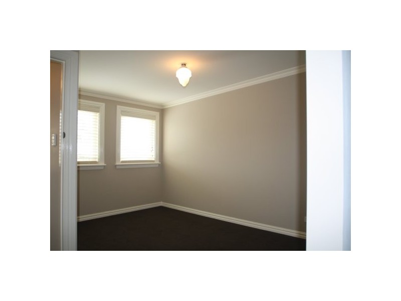 30 Holmwood, Newtown NSW 2042