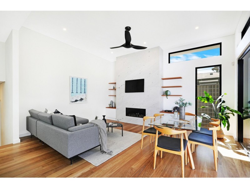 4A Gillham Ave, Caringbah South NSW 2229