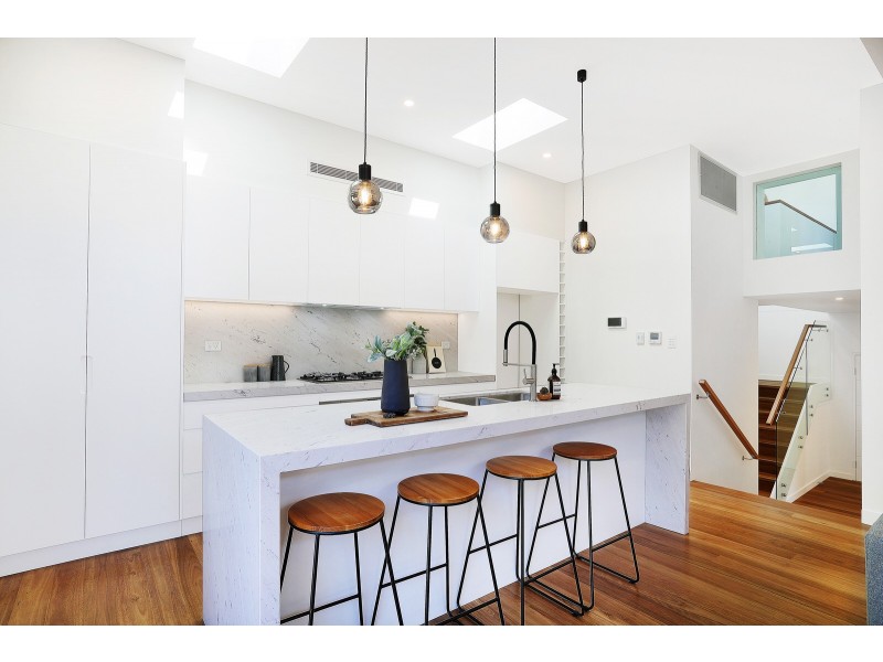 4A Gillham Ave, Caringbah South NSW 2229